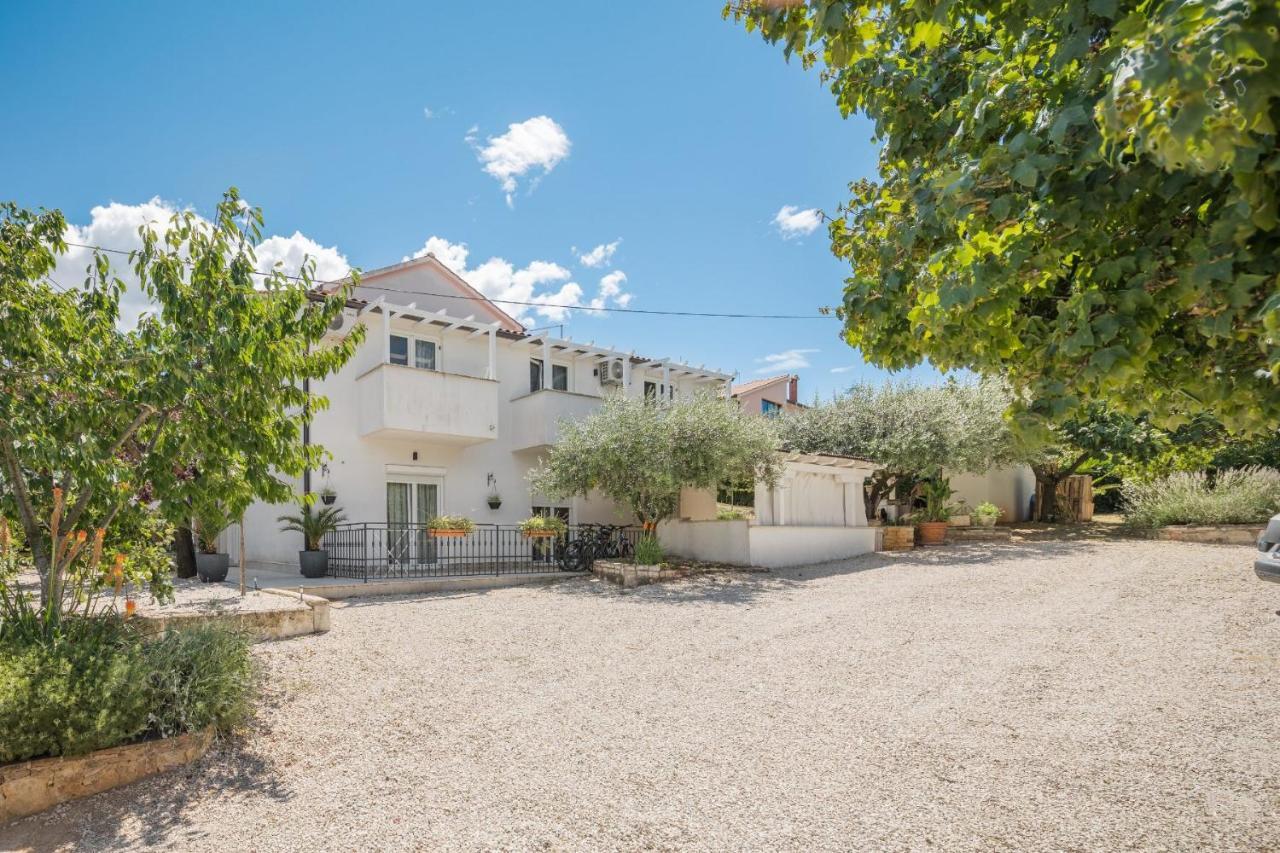 Martina Guest House Poreč Eksteriør bilde